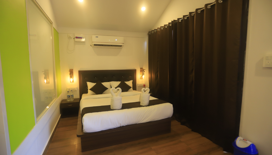 deluxe cottage seaview north goa